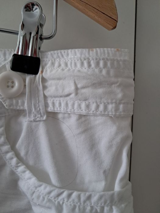 Spodenki białe H&M rozm 40