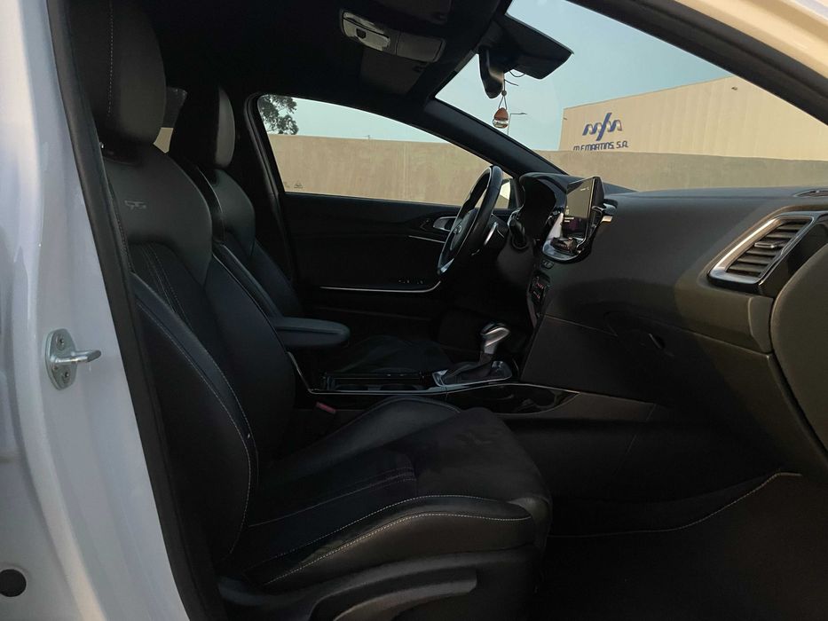 Kia ProCeed GT 1.6 CRDI DC7 (Automática) - 96000km