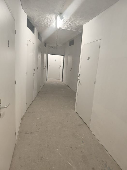 Aluguer de arrecadação/box/apartado/caixa de correio