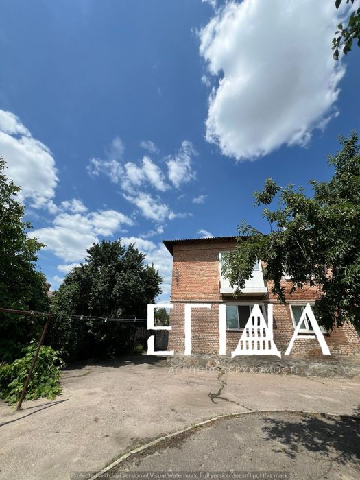 Продаж 2к квартири в центрі міста по вул. Віктора Чміленка