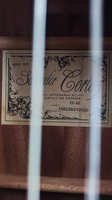 Guitarra clássica Salvador Cortez