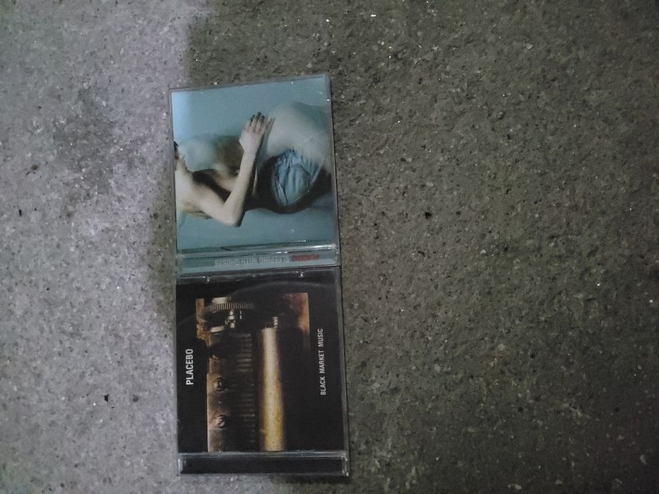 2 CDs da banda Pacebo.