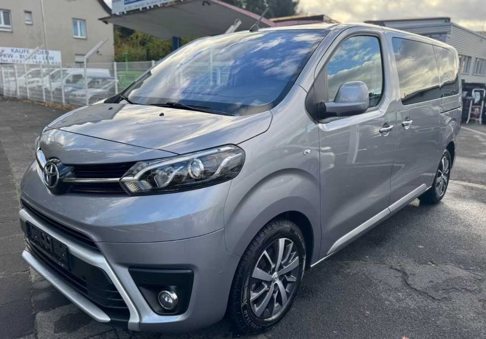 Бампер Toyota Proace Verso Тойота  розборка шрот