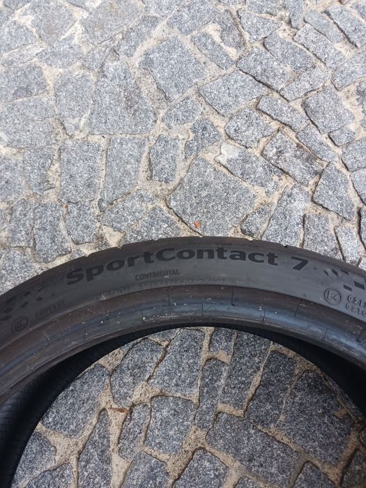 Vendo pneus semi-novos 245/35/19 Continental