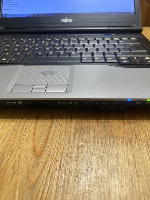 Ноудбук Fujitsu lifebok S752