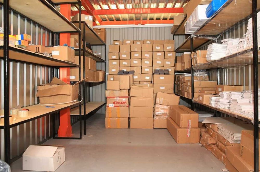 Аренда мини склада для хранения личных вещей, мебели. Услуги хранения.