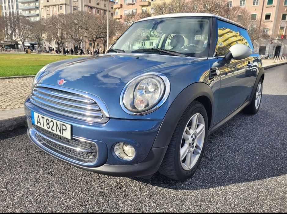 Mini Couper D 159 mil quilómetros particular de garagem