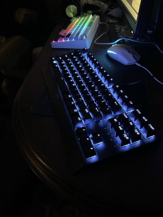 Клавіатура Razer Black Widow