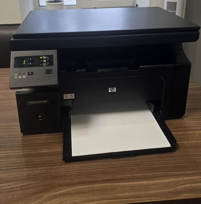 Принтер (БФП) LaserJet M1132 MFP