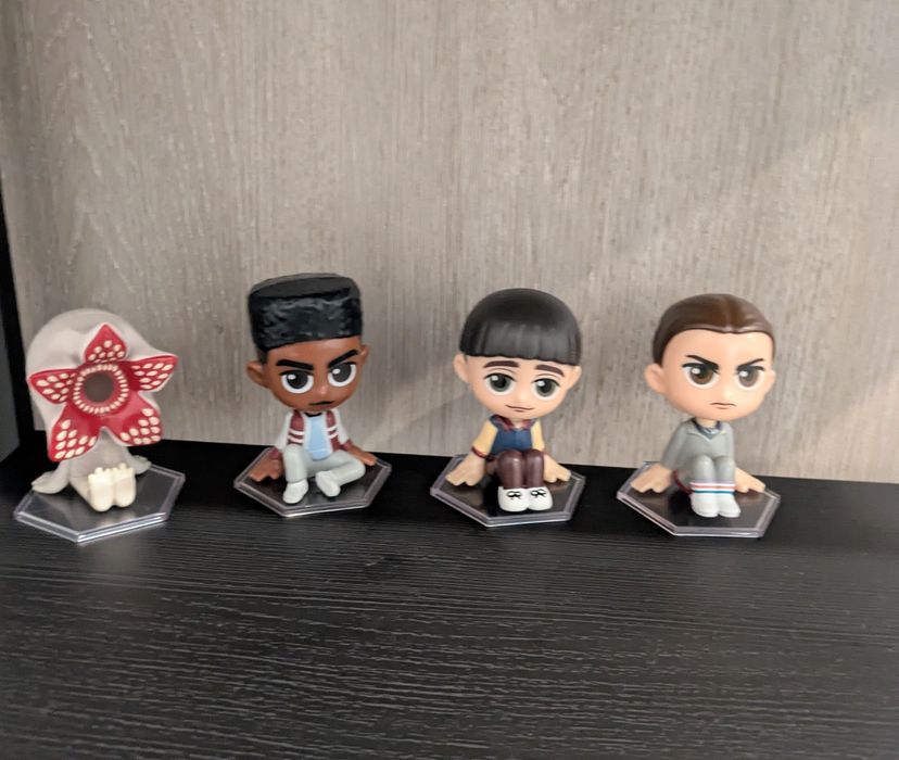 Figuras McDonald's stranger things