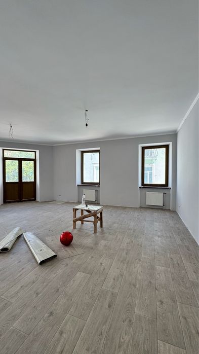 5ти кімнатна, Серце Старого міста