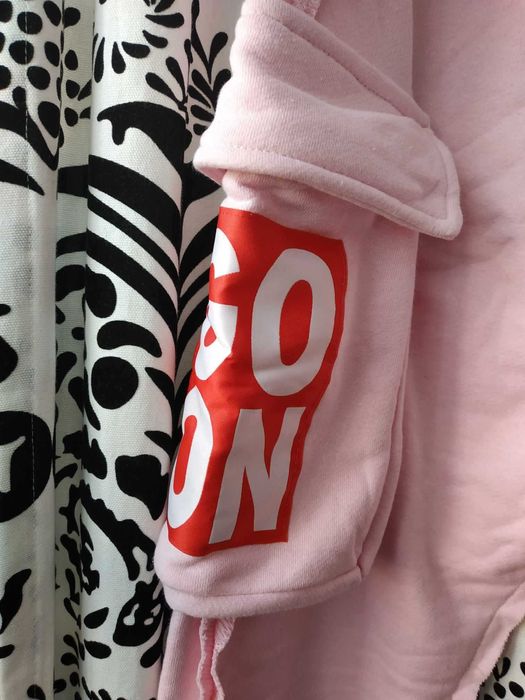 spodnie z obniżonym krokiem MissCity róż