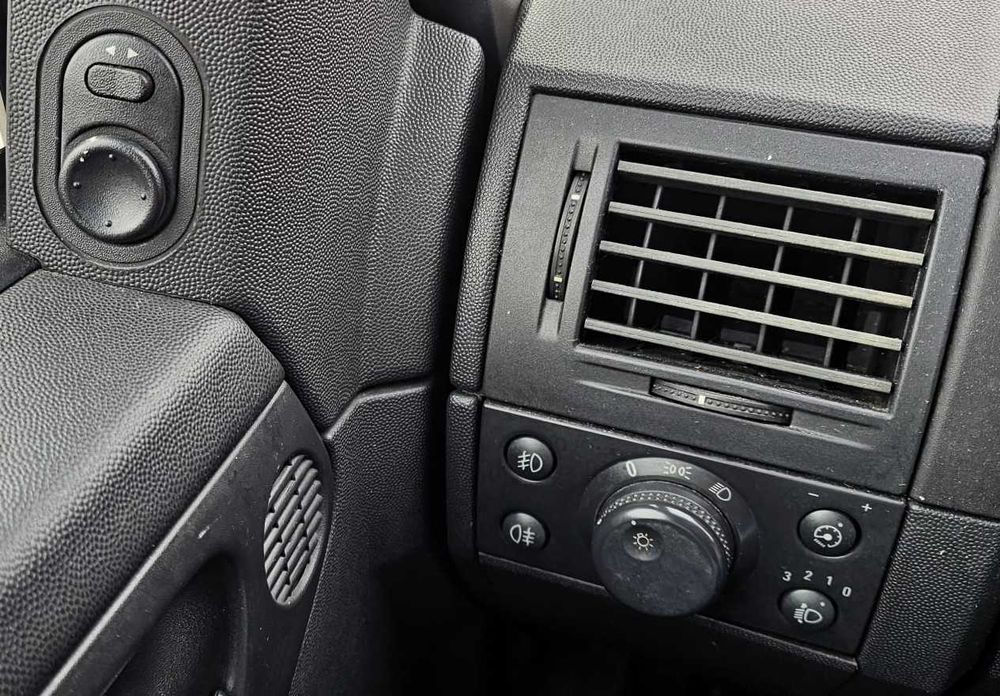 Opel Meriva 1.3CDTi 90cv NACIONAL 1 Dono