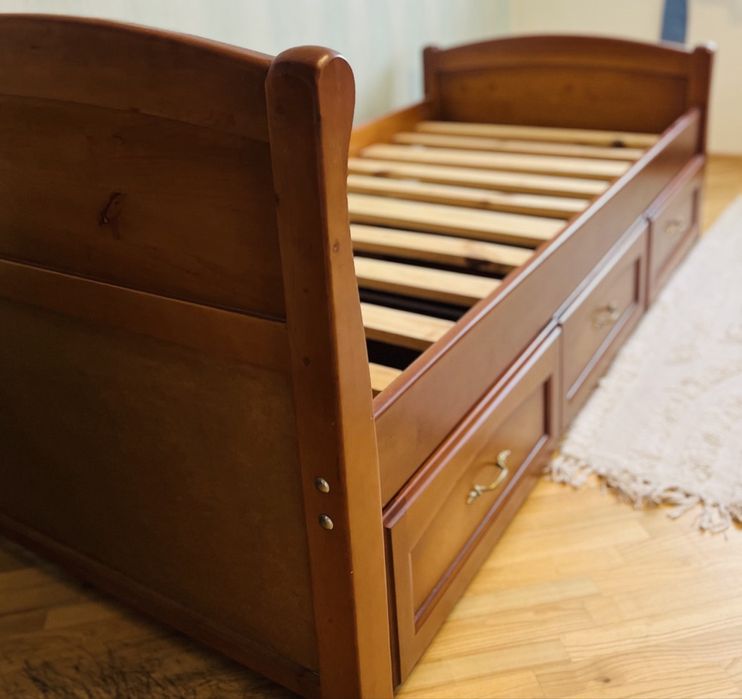 Односпальне ліжко