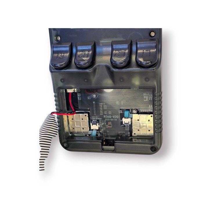 Consola Portátil Retro R36S Ecrã LCD – 3500mAh | Como Nova