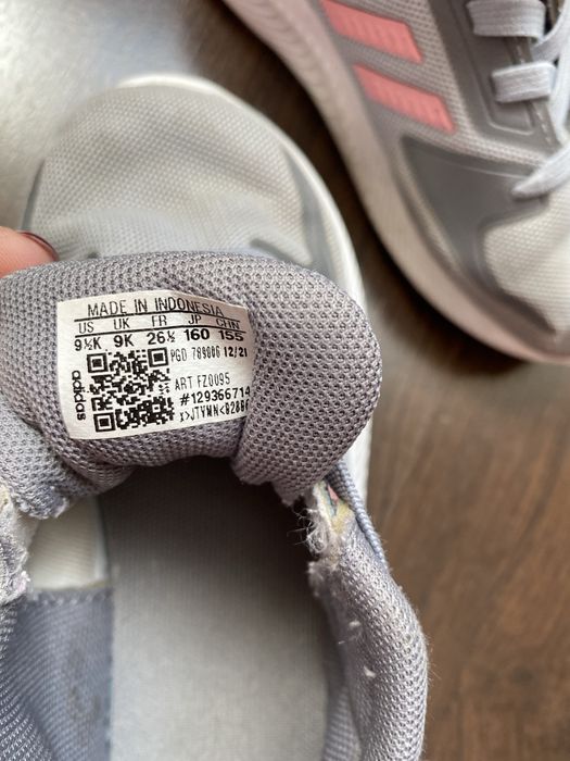 Кросівки  adidas 26 р