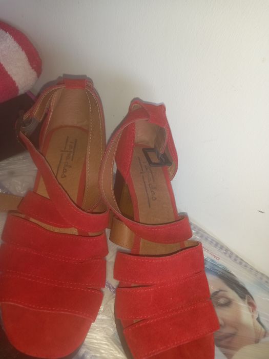 Sandalias 38, Tapadas