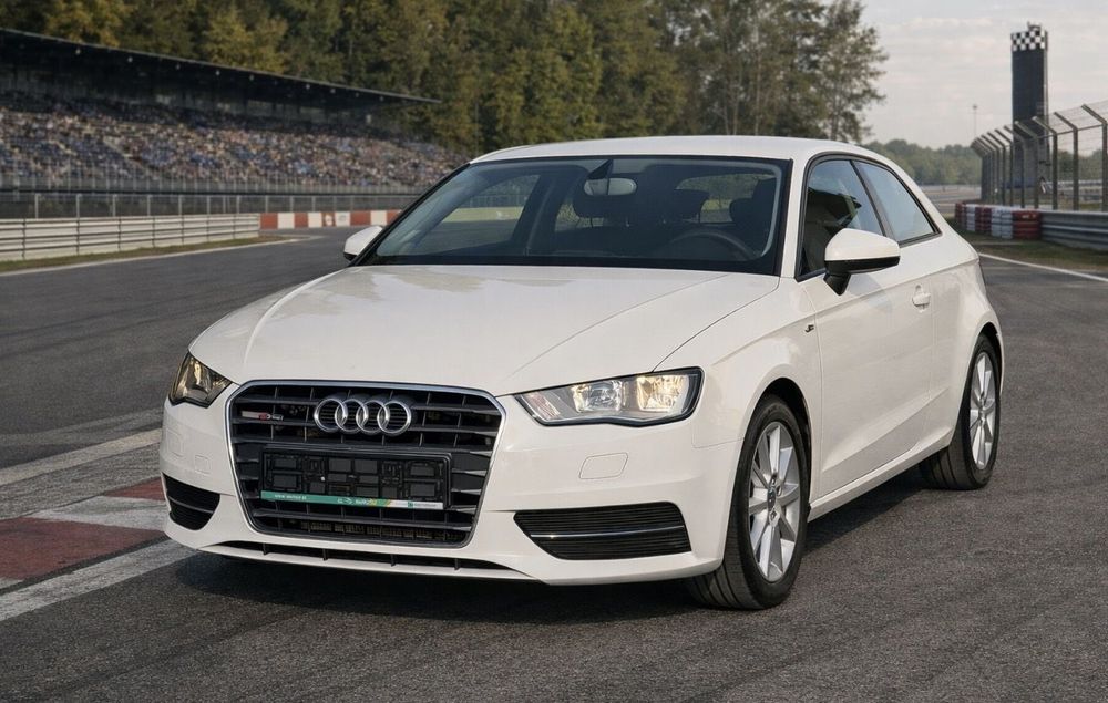 Audi A3 3-drzwiowe *Klimatronic*
