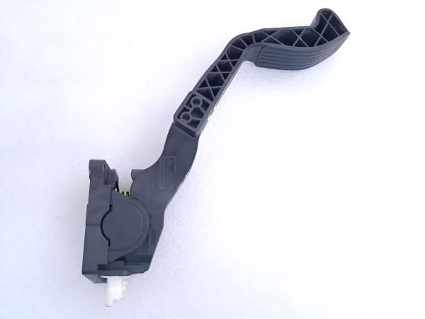 Pedal do acelerador PEUGEOT 208