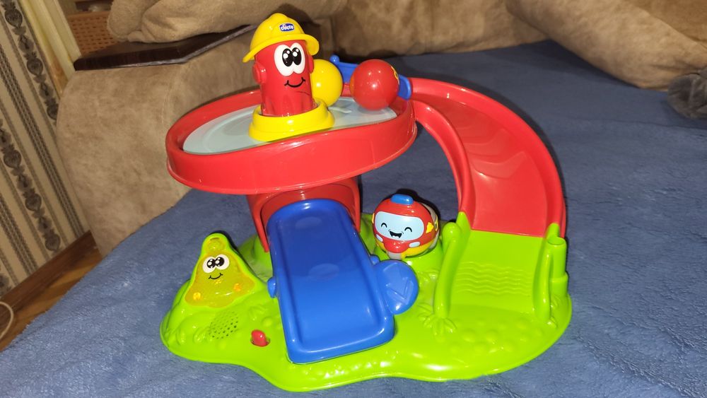 Продам игру chicco