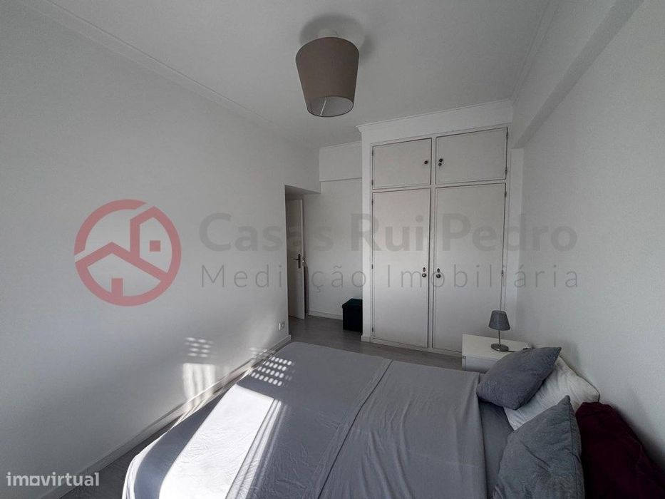 Apartamento T1 com parqueamento e elevador no centro da Costa da Ca...
