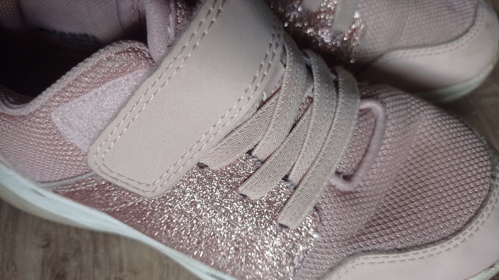 Adidasy,buty, dziewczynka różowe 29 30