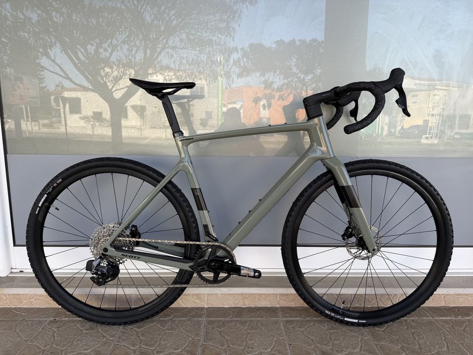 Bicicleta de Gravel Scott - Mudancas electricas