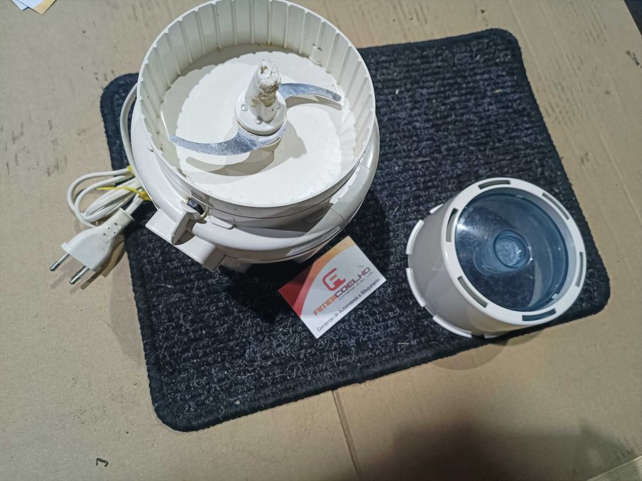 REF2B uma picadora moulinex