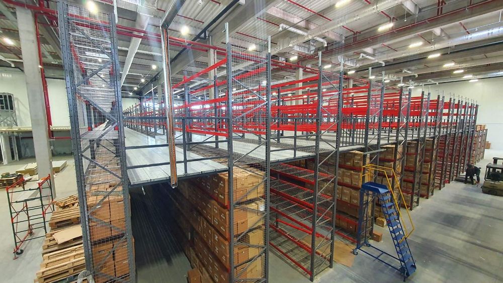 Стелажі складські Траверса, Рама. Палетні Нові та Б/В