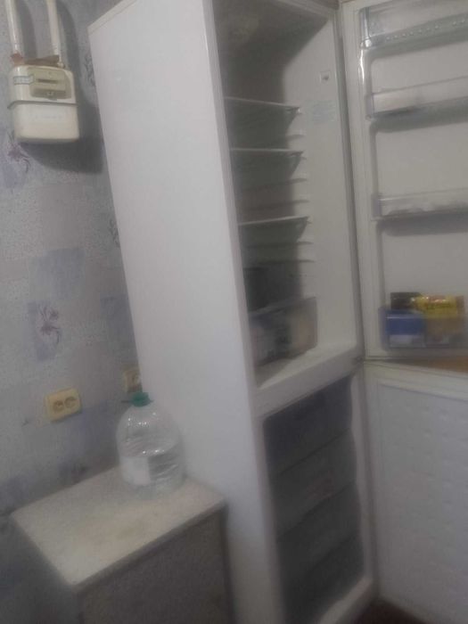 Холодильник ВЕКО.