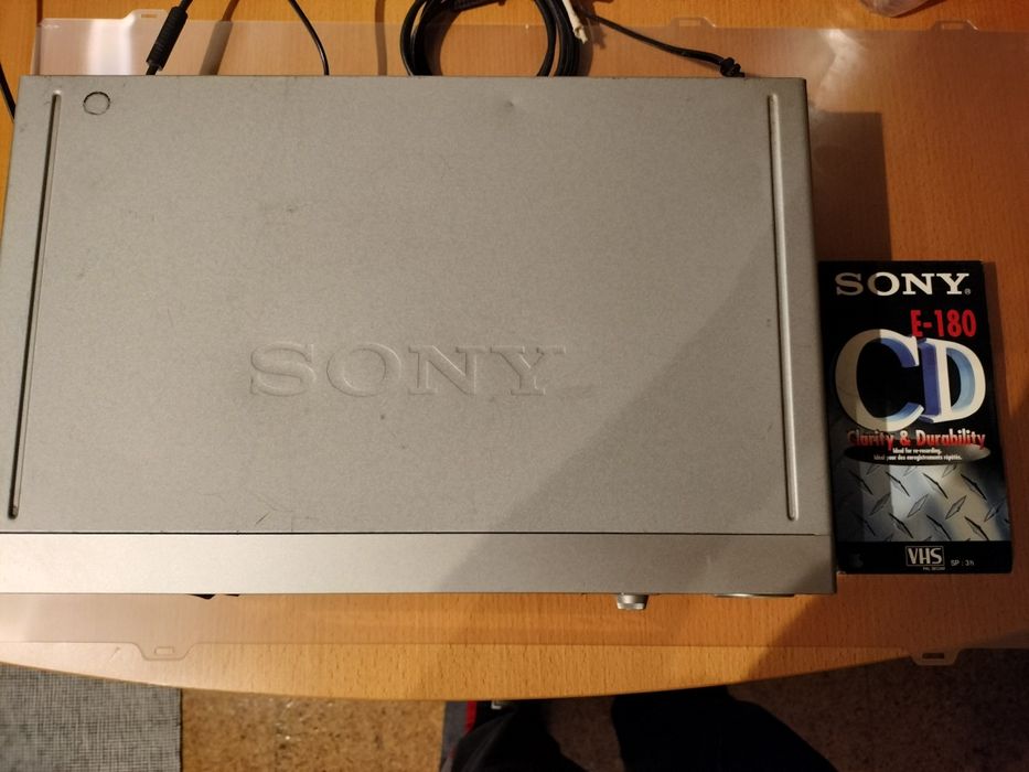 Leitor e gravador Sony video cassete Record SLV SE800E