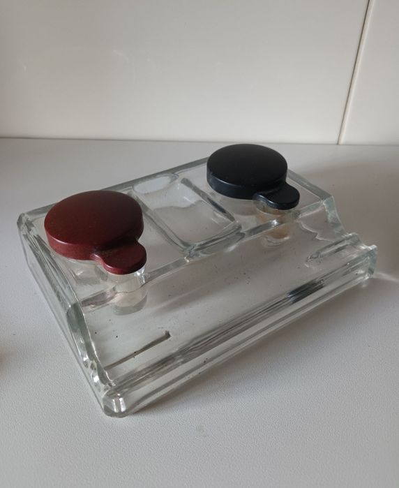 Tinteiro impecável nunca usado