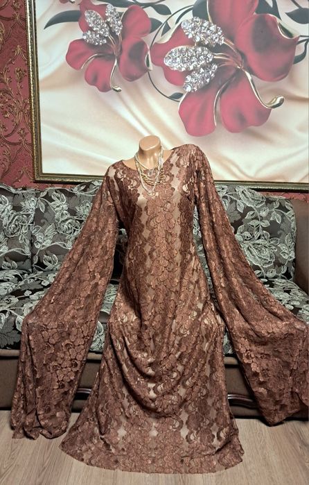 Красивое гипюровое платье сукня.