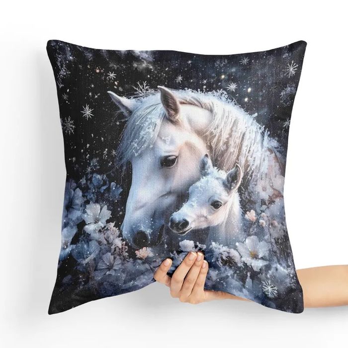 Poduszka Dekoracyjna - Biały Koń z Źrebakiem
