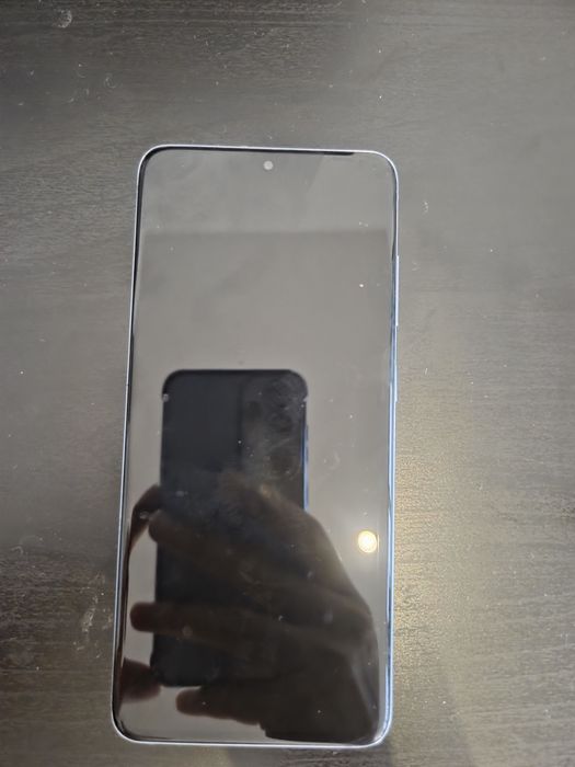 Telemóve l- Samsung s20