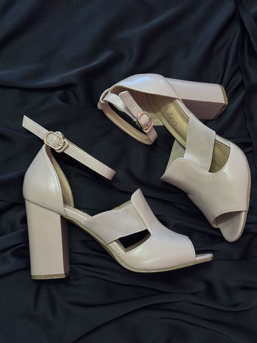 Босоніжки Purlina 38 розмір