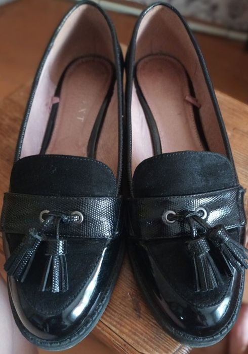 Продам туфлі 40розмір.