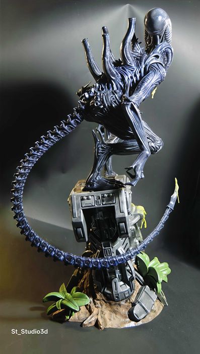 Figuras Colecionáveis Premium: Luffy, Alien, Zoro e Naruto (Pintura Manual)