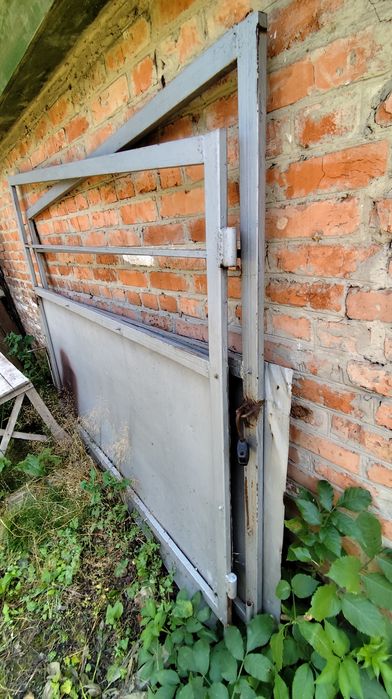 Продам ворота металеві