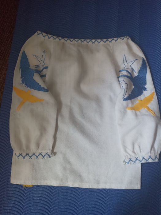Продам вишиванку