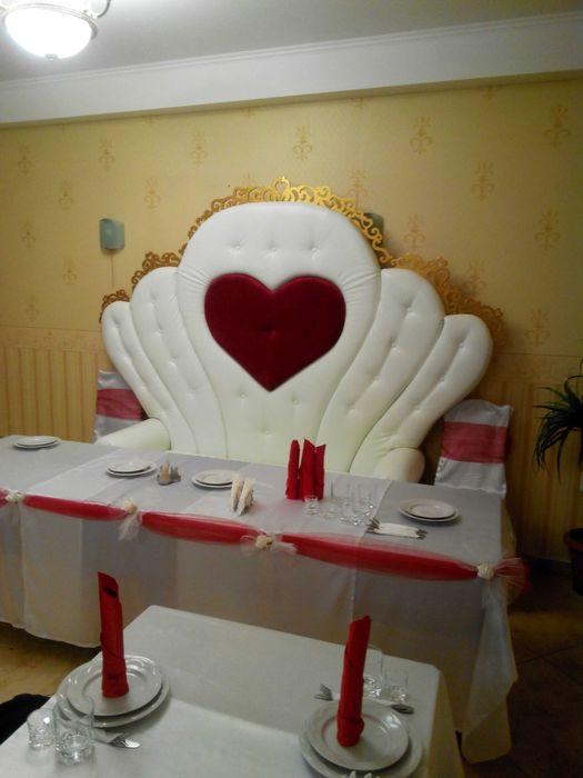 Продам Свадебный трон