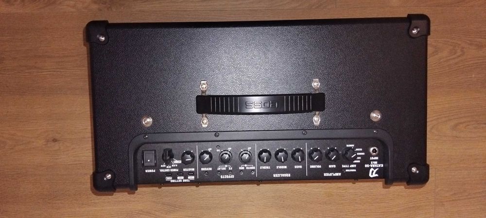 Amplificador de Guitarra Boss Katana 50 MKII + capa