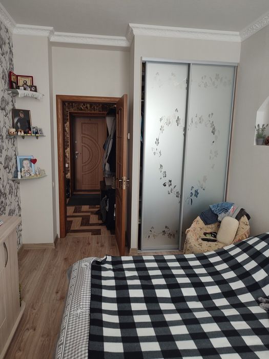 Продам 3-кімнатну квартиру