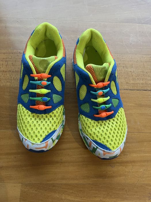 Sapatilhas coloridas