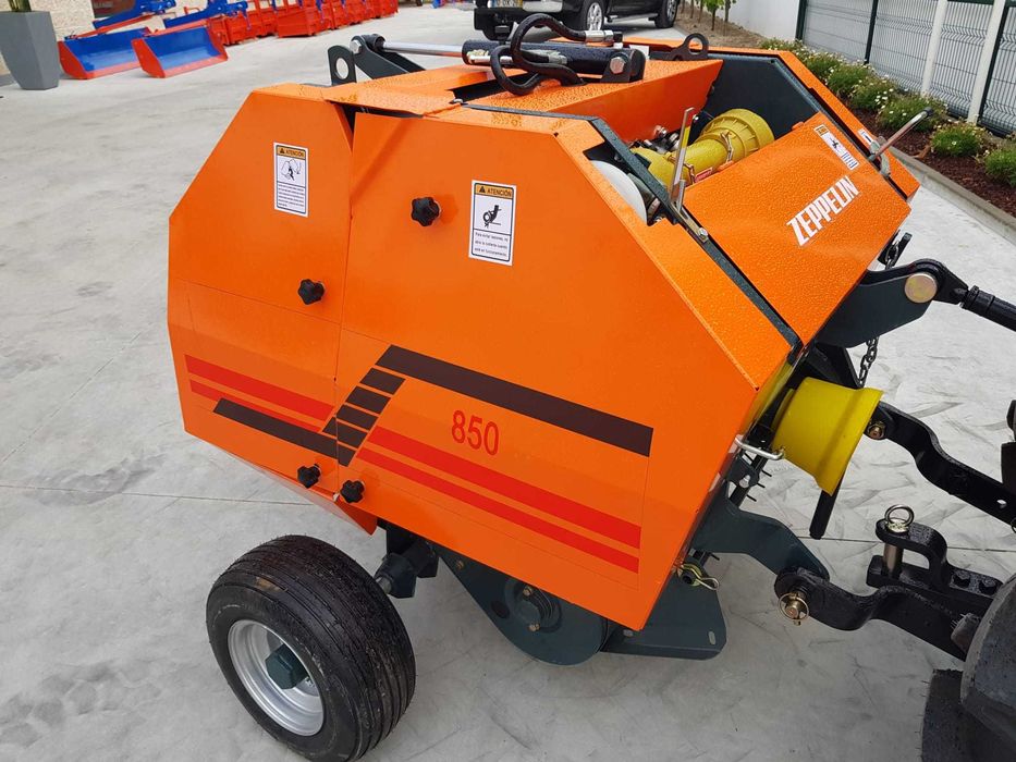 Enfardadeira Compacta de Rolos Redondos (Campanha Entrega S/Custos)