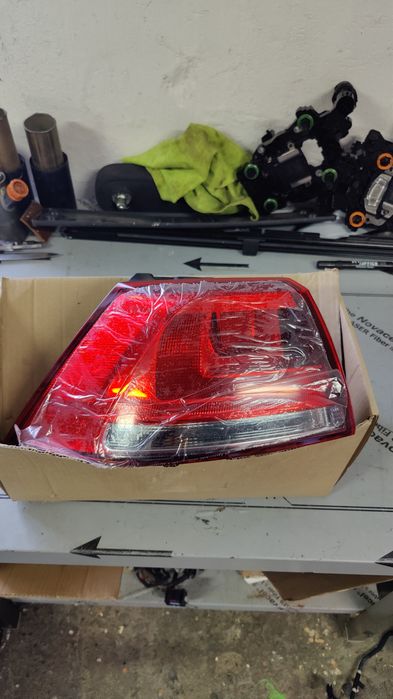 Lampa Lewy TYŁ VW Golf VII 7 HB