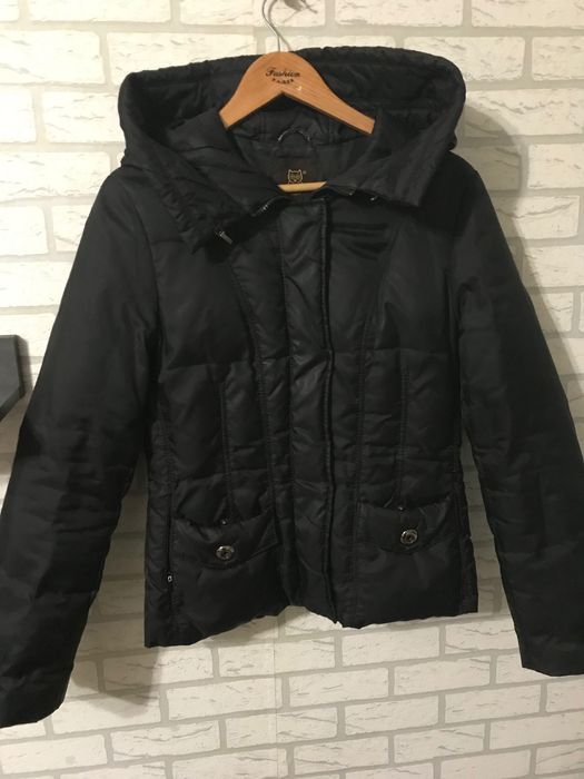 Чёрный женский пуховик куртка