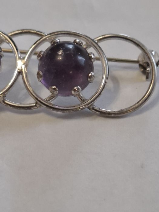 Piękna  stara srebrna broszka pr.835