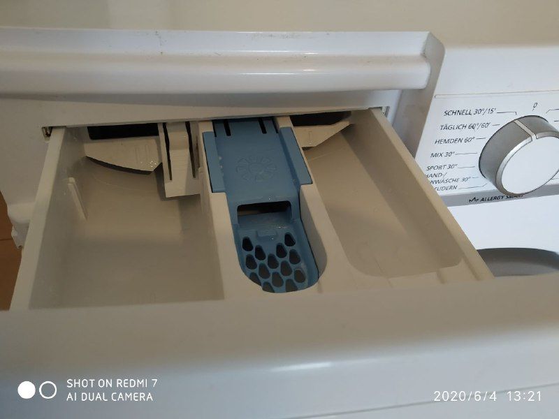 Стиральная машина SHARP. 7 кг. Из Германии.