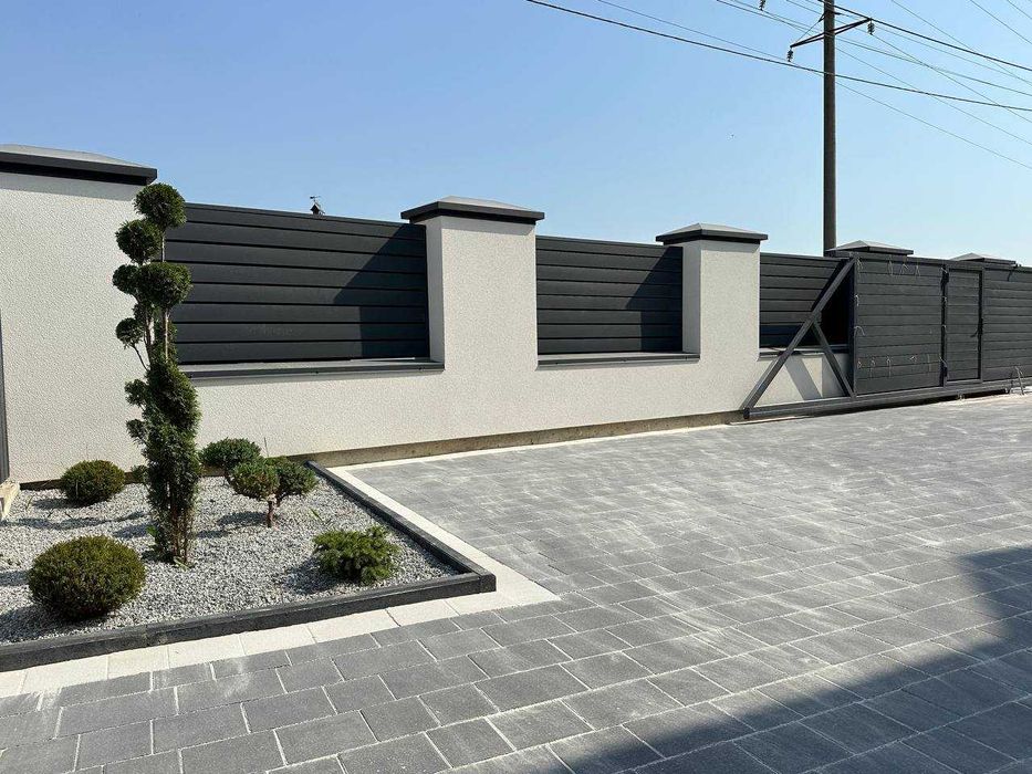 Продається окремий будинок в Крихівцях!